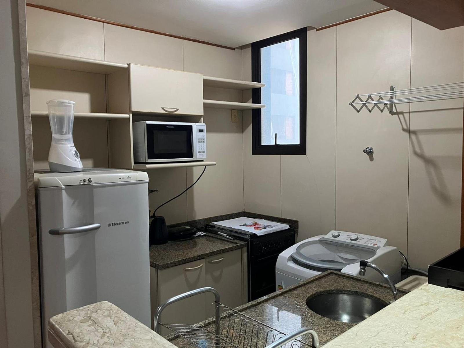 Apart Hotel Volpi 101 - Conforto & Comodidade 贝洛哈里桑塔 外观 照片