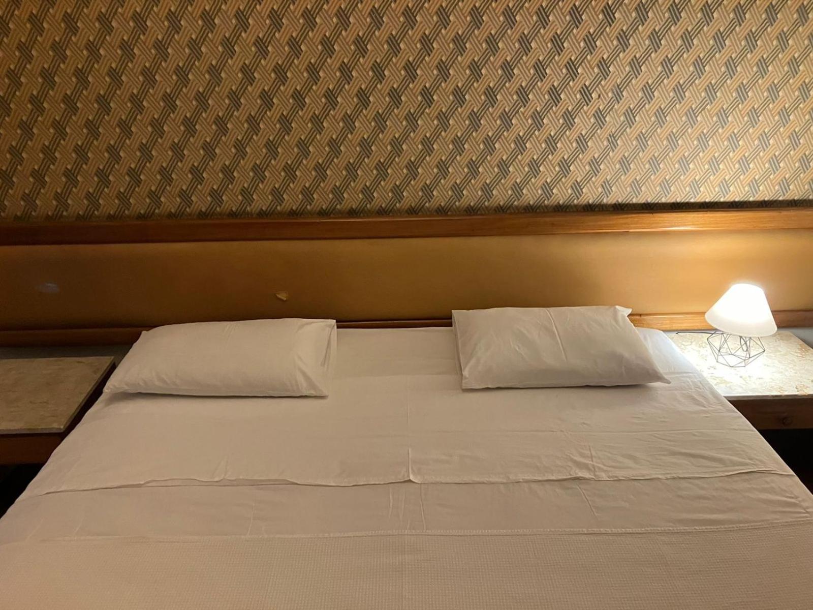 Apart Hotel Volpi 101 - Conforto & Comodidade 贝洛哈里桑塔 外观 照片