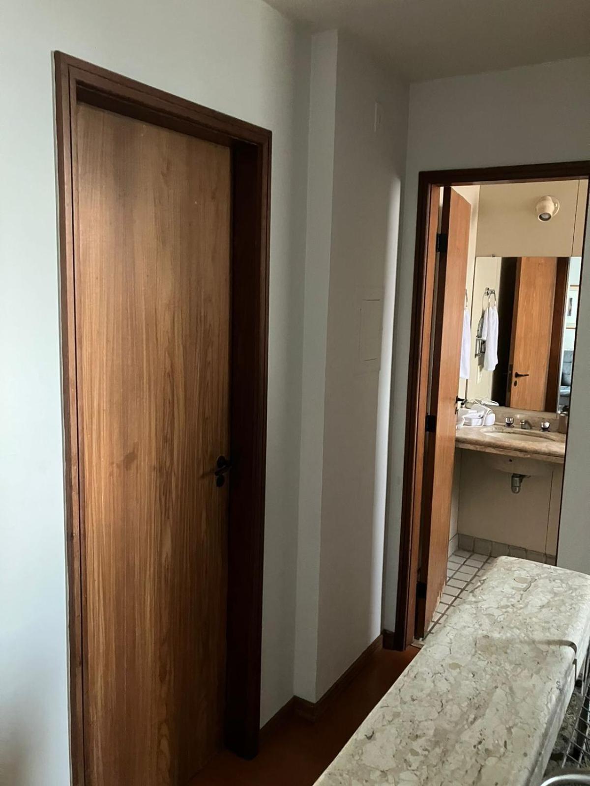 Apart Hotel Volpi 101 - Conforto & Comodidade 贝洛哈里桑塔 外观 照片